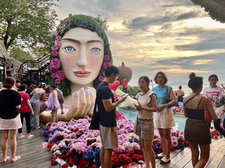 THAÏLANDE – TOURISME : Le nouvel an Thaïlandais, machine à cash
