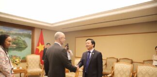 Rencontre Canada Vietnam