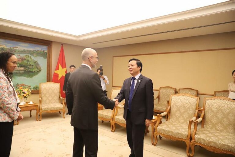 VIETNAM – DIPLOMATIE : Le Vietnam demande le soutien du Canada en matière de transition écologique