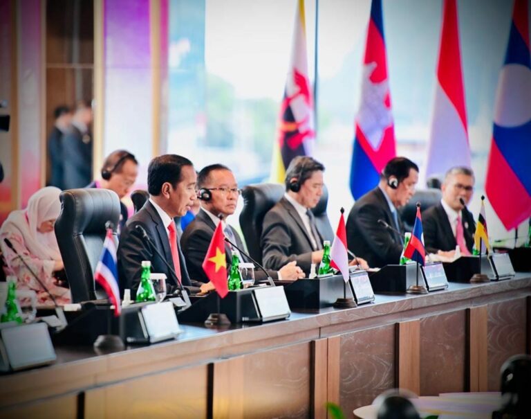 ASIE DU SUD-EST –  DIPLOMATIE : Sur la Birmanie, l’ASEAN procrastine