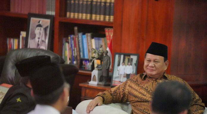 GAVROCHE HEBDO – ÉDITORIAL : En Indonésie, le recyclage d’un général sans scrupules Prabowo Subianto