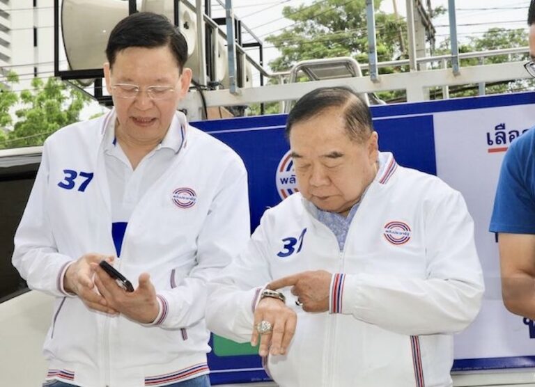 THAÏLANDE – LÉGISLATIVES : Le vice-premier ministre vote ce dimanche sans enthousiasme