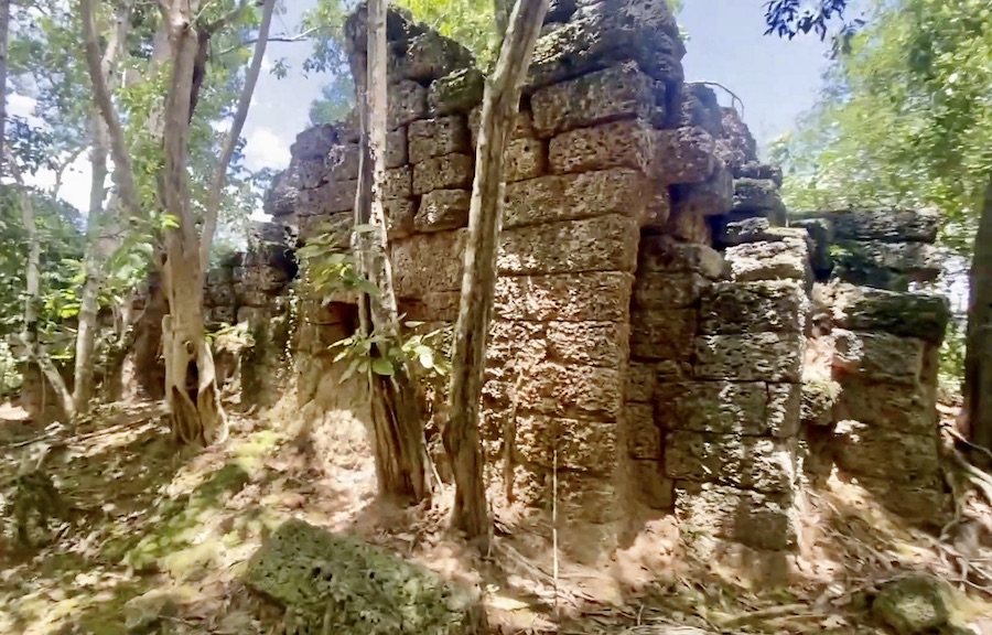 Preah Phtu temple