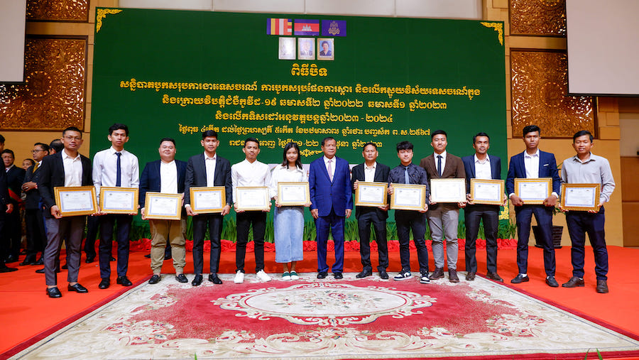 certificat mérite Cambodge tourisme