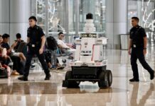 robot police Singapour
