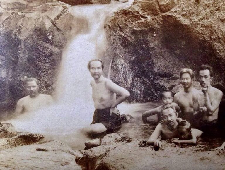 THAÏLANDE – HISTOIRE : Les cascades de Rama V