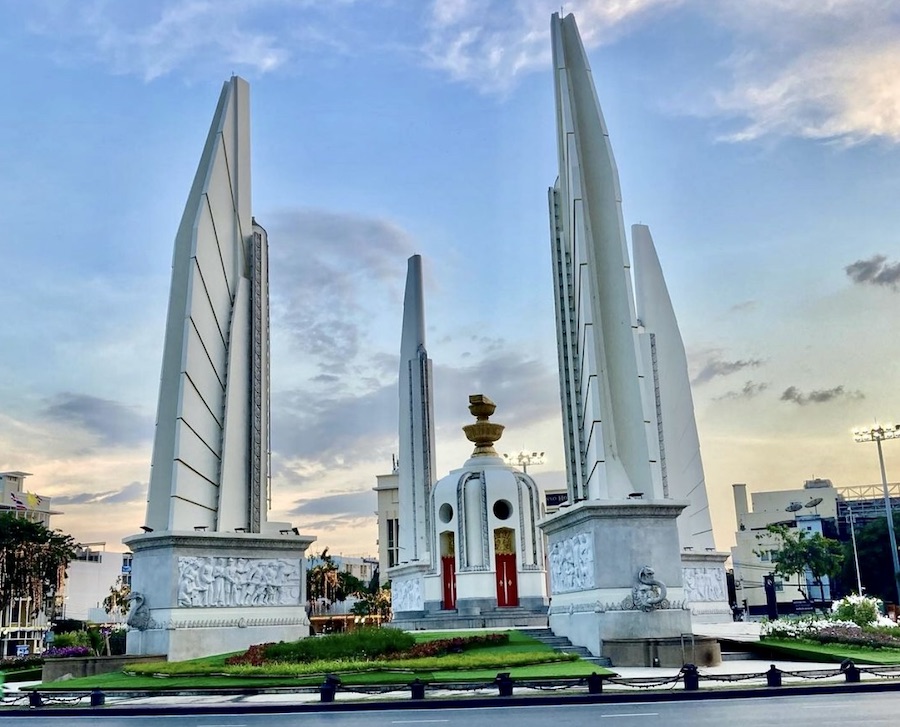 Democracy monument Bangkok