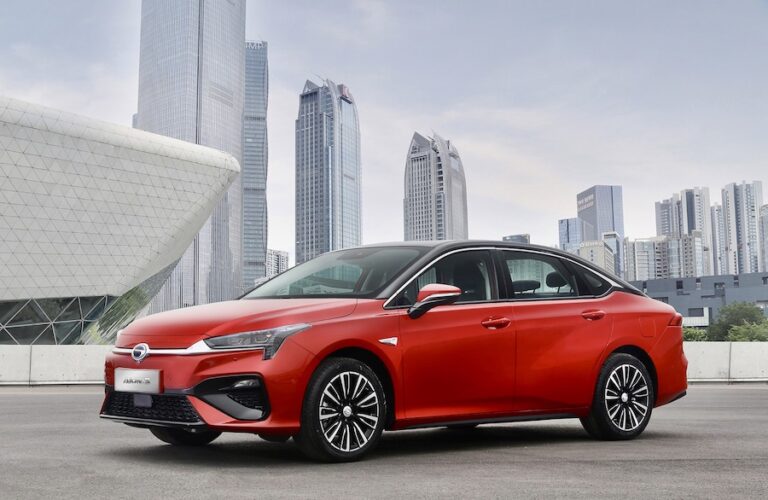 THAÏLANDE – ÉCONOMIE : Un fabricant chinois de véhicules électriques va investir 6 milliards de bahts dans le royaume