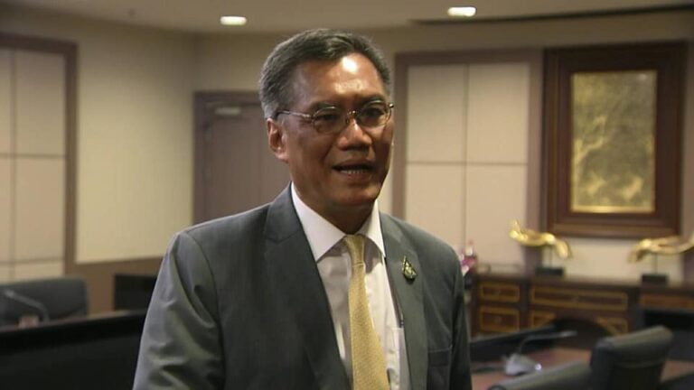 THAÏLANDE – POLITIQUE : Un tribunal thaïlandais envisage de poursuivre la Commission électorale dans l’affaire Pita