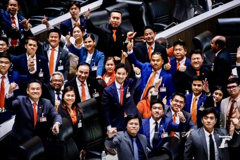THAÏLANDE – POLITIQUE : L’échec de Pita Limjaroenrat vu par Le Monde