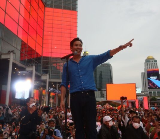 THAÏLANDE – POLITIQUE : Pita met en garde les parlementaires contre un affront « impardonnable » Pita Limjaroenrat