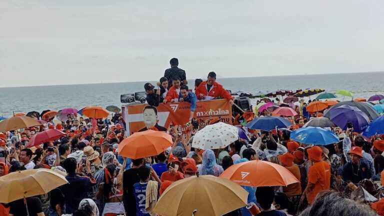 THAÏLANDE  – POLITIQUE : A Pattaya, Pita fait un tabac !