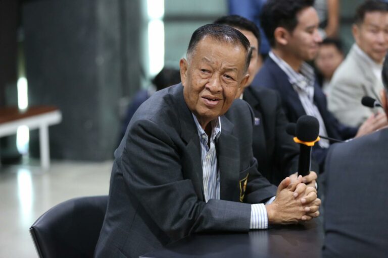 THAÏLANDE – POLITIQUE : Le report du vote au parlement sur le premier ministre permettra de fêter SM le Roi