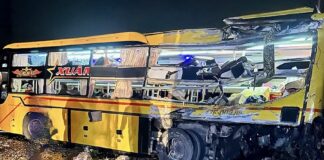 accident bus vietnam