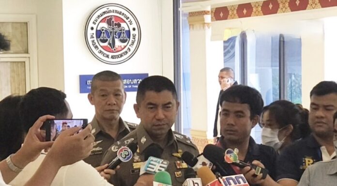 police Thaïlande Big Joke