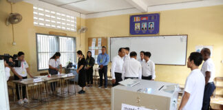 bureau de vote Cambodge