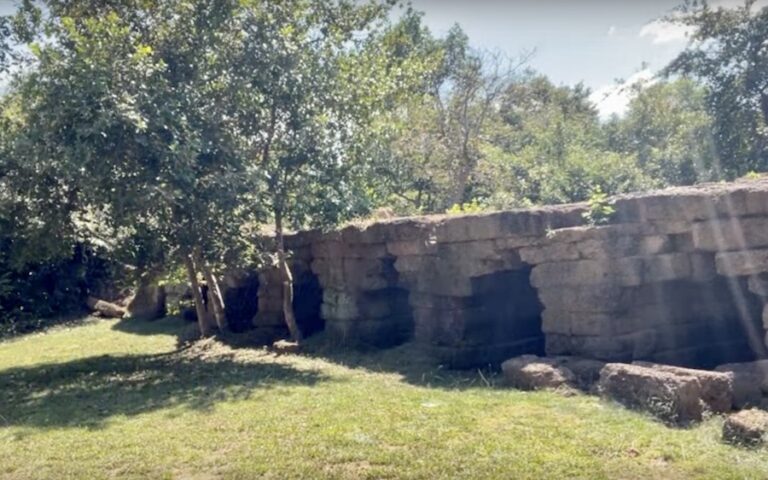 CAMBODGE – TOURISME : Au Memay Bridge, avec notre « Indiana Jones » Paolo