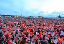 Partisants Pita Limjaroenrat