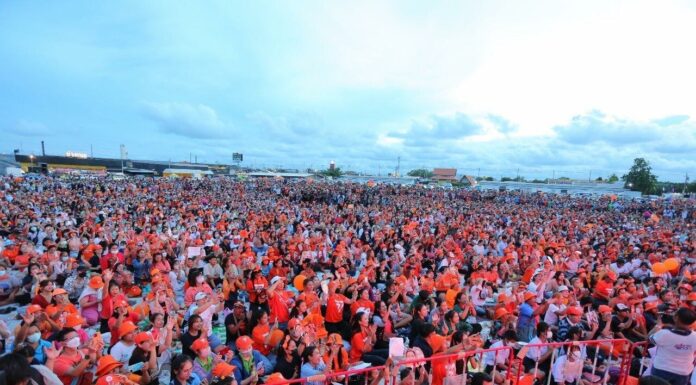 THAÏLANDE – POLITIQUE : Adieu le Move Forward, adieu la démocratie ? Partisants Pita Limjaroenrat