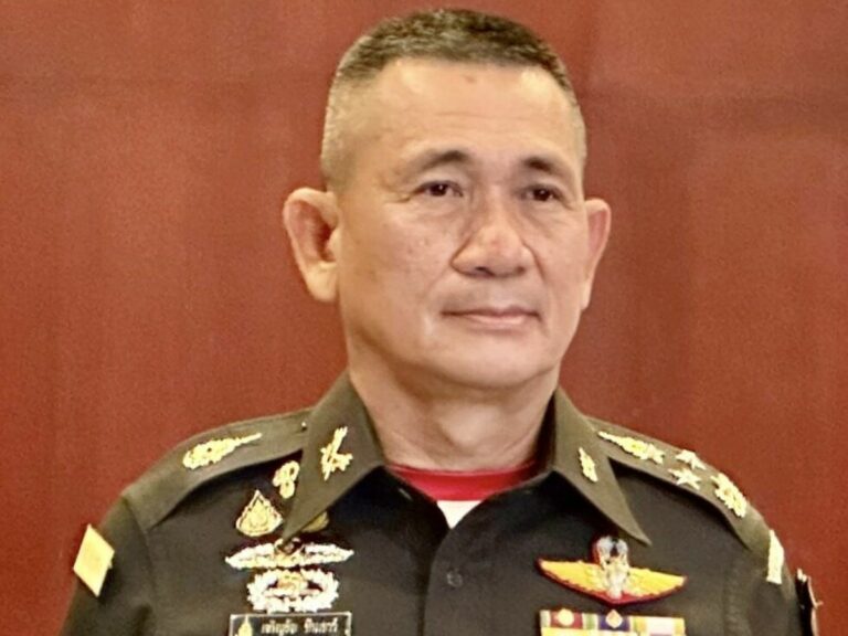 THAÏLANDE – DÉFENSE : Les chefs de l’armée n’ont pas été choisis par le nouveau premier ministre