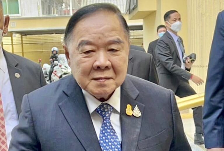 THAÏLANDE – POLITIQUE : Le général Prawit ne sera plus député