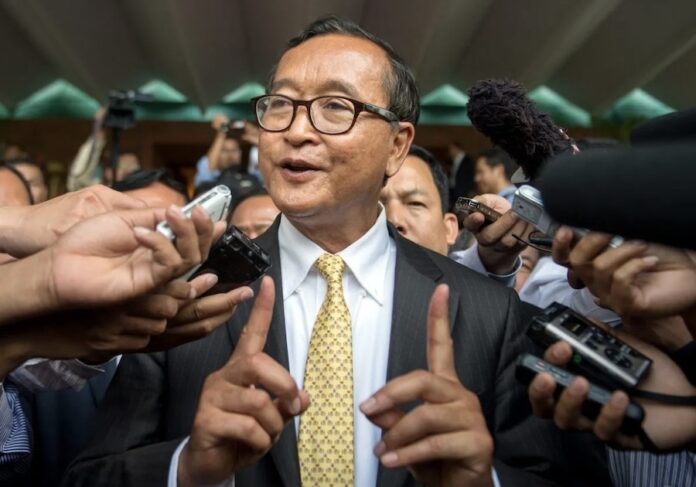 Sam Rainsy Book Sam Rainsy relance les accusations contre le gouvernement