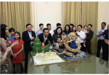 THAÏLANDE – POLITIQUE : Et si Thaksin Shinawatra tirait les ficelles de la crise politique ? Thaksin Shinawatra Hun Sen