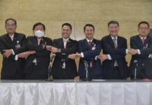 THAÏLANDE- POLITIQUE : Sur la route du pouvoir, le Pheu Thai brouille les cartes entre pro-junte et pro-démocratie nouvelle coalition parlement thaïlandais
