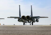 INDONÉSIE – DÉFENSE : L’archipel achète de nouveaux avions de chasse américains F15 avions de combat