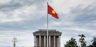 Ho Chi Minh mausolée