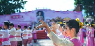 Dance Lanna Chiang Mai