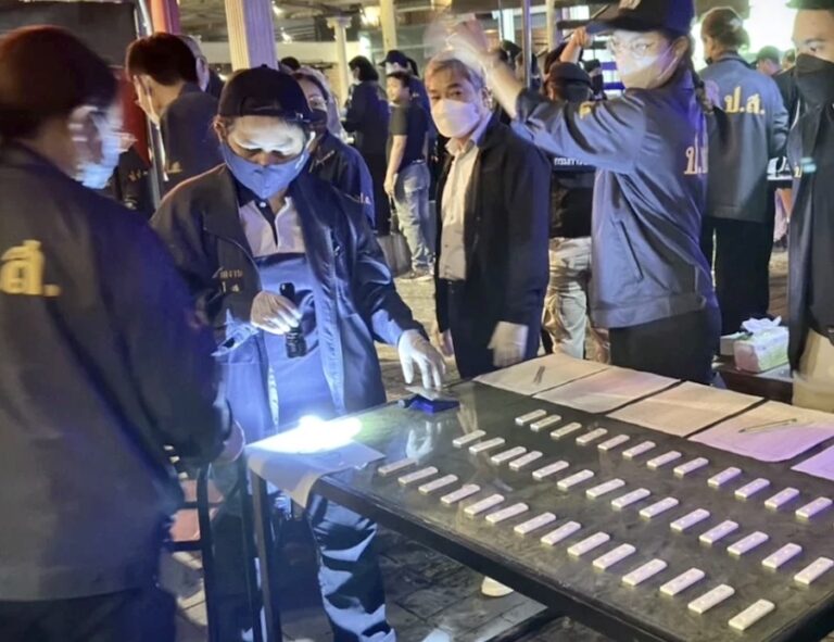THAÏLANDE – DROGUE : Plus de 100 personnes contrôlées positives dans un club de Pathum Thani
