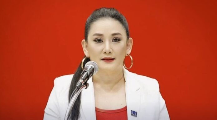 THAÏLANDE – POLITIQUE : Le Pheu Thai réaffirme que le projet de portefeuille numérique sera mis en œuvre Treechada Srithada