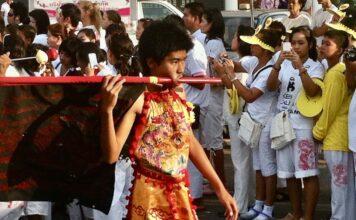 THAÏLANDE – CHRONIQUE : A Phuket, le festival végétarien n’est pas seulement à couper le souffle festival végétarien Phuket