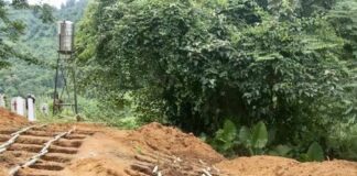 tombe Kachin attaque aérienne
