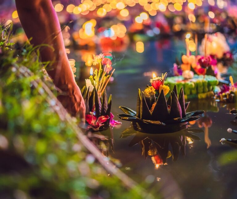 THAÏLANDE – FESTIVAL : N’oubliez pas votre Krathong en ce lundi 27 novembre !