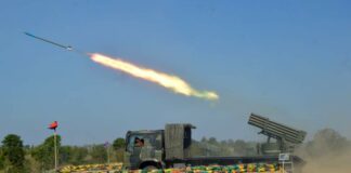 Tatmadaw bombardements