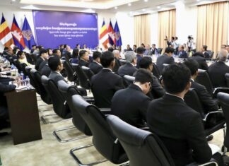 accord 28 partis Cambodge