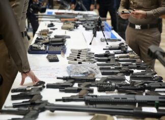 THAÏLANDE – POLITIQUE : Anutin ordonne l’arrêt des autorisations de détention d’armes à feu armes à feu en Thaïlande
