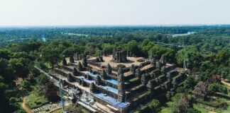 temple de Bakheng au Cambodge