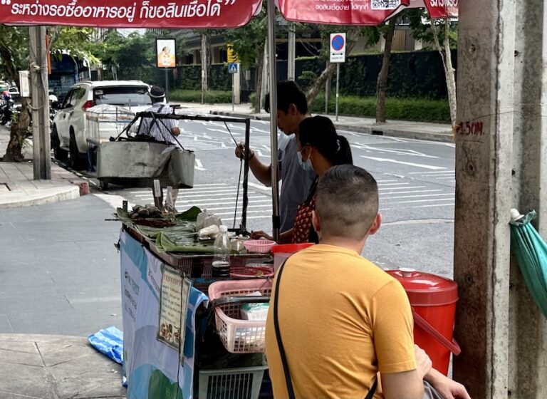 THAÏLANDE – SOCIÉTÉ : 50 % des travailleurs informels sont âgés de 40 à 59 ans