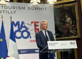 ASIE – FRANCE : Touristes et professionnels du Tourisme, vive la France (dit Bruno Le Maire) ! Bruno Lemaire Destination France