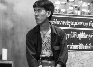 THAÏLANDE – JUSTICE : Peine record de 50 ans de prison pour délit de lèse majesté Mongkol « Bas » Thirakhot