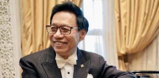 Nat Yontararak pianiste thaïlandais