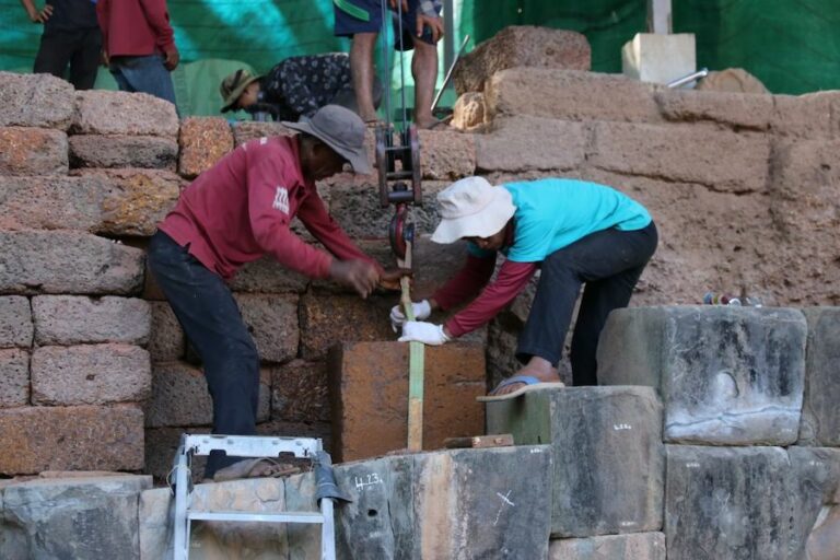 CAMBODGE – TOURISME : La restauration de la Terrasse des éléphants se poursuit