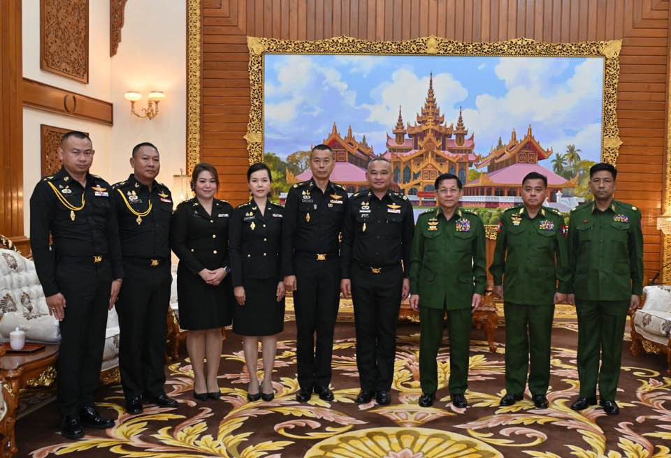 Armées birmane et thaïlandaise