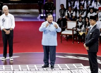 INDONÉSIE – POLITIQUE : Les candidats à la présidence s’affrontent sur la diplomatie et la défense débat présidentielle Indonésie