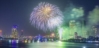 feux artifice Danang