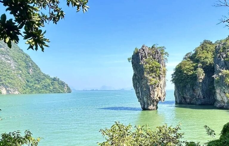 THAÏLANDE – CHRONIQUE : La mer d’Andaman, si bleue, si coupable, si attirante…