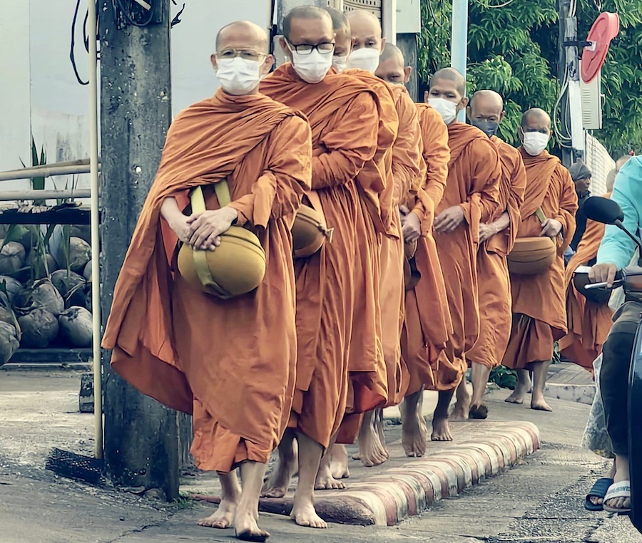 moines Thaïlande